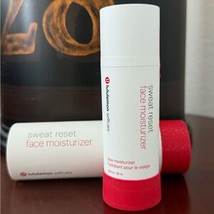 Lululemon athletica Sweat Reset Face Moisturizer - Red and White